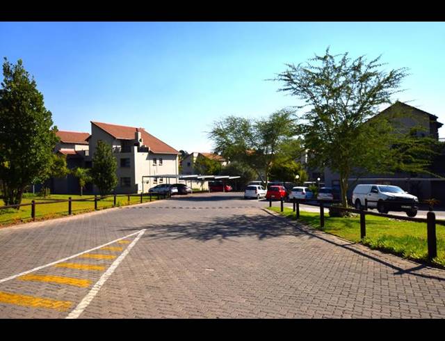 2 BEDROOM APARTMENT FOR SALE IN PAULSHOF